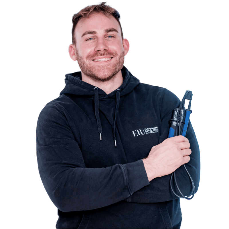 Elektriker mit Werkzeug in Klagenfurt – persönlicher Ansprechpartner der Elektrotechnik Rulofs GmbH